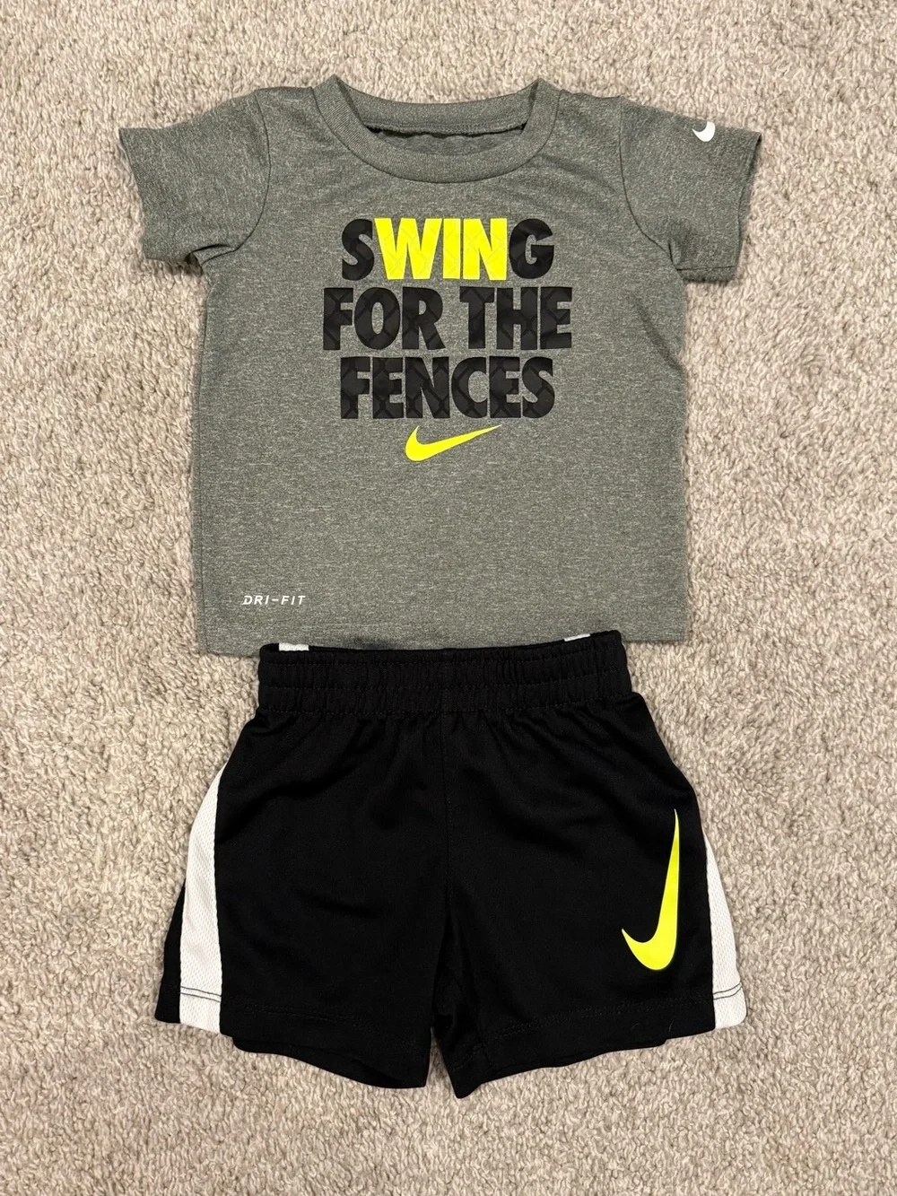 Nike Baby Boy 12M Athletic Clothes Lot 6 Piece Shirts Shorts